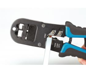 Engastador de carraca para terminales de red Alyco